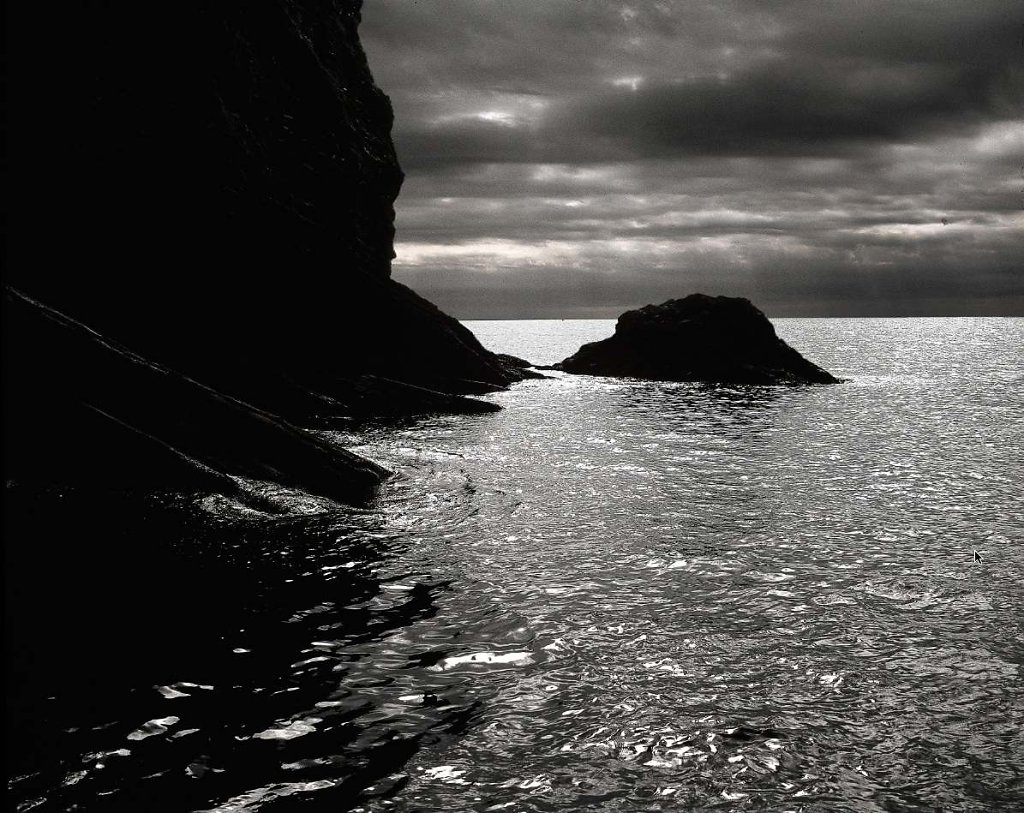 Black-cliff-black-water.jpg